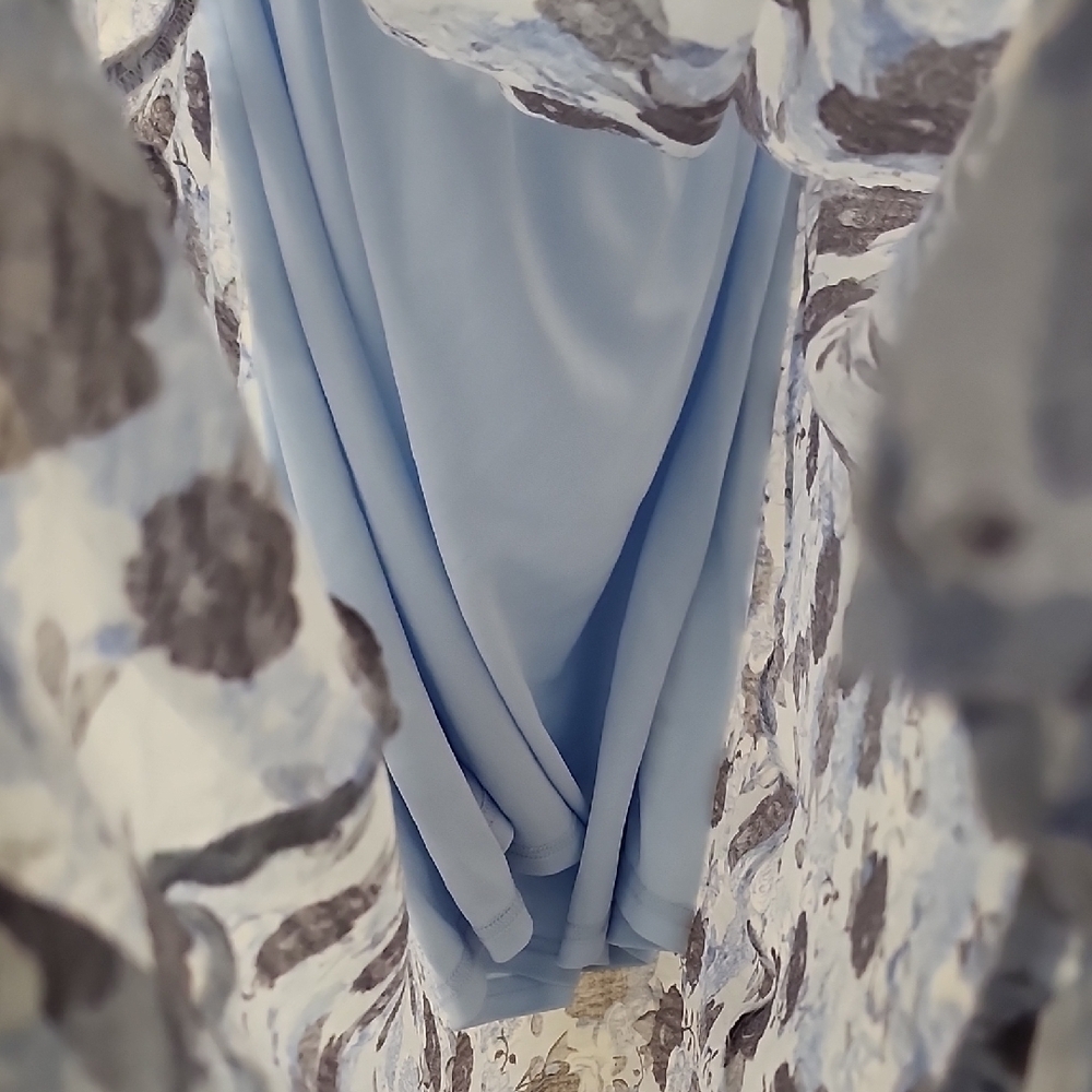 Divided Blue and White High-Low Ruffled Sundress - Picture 7 of 11